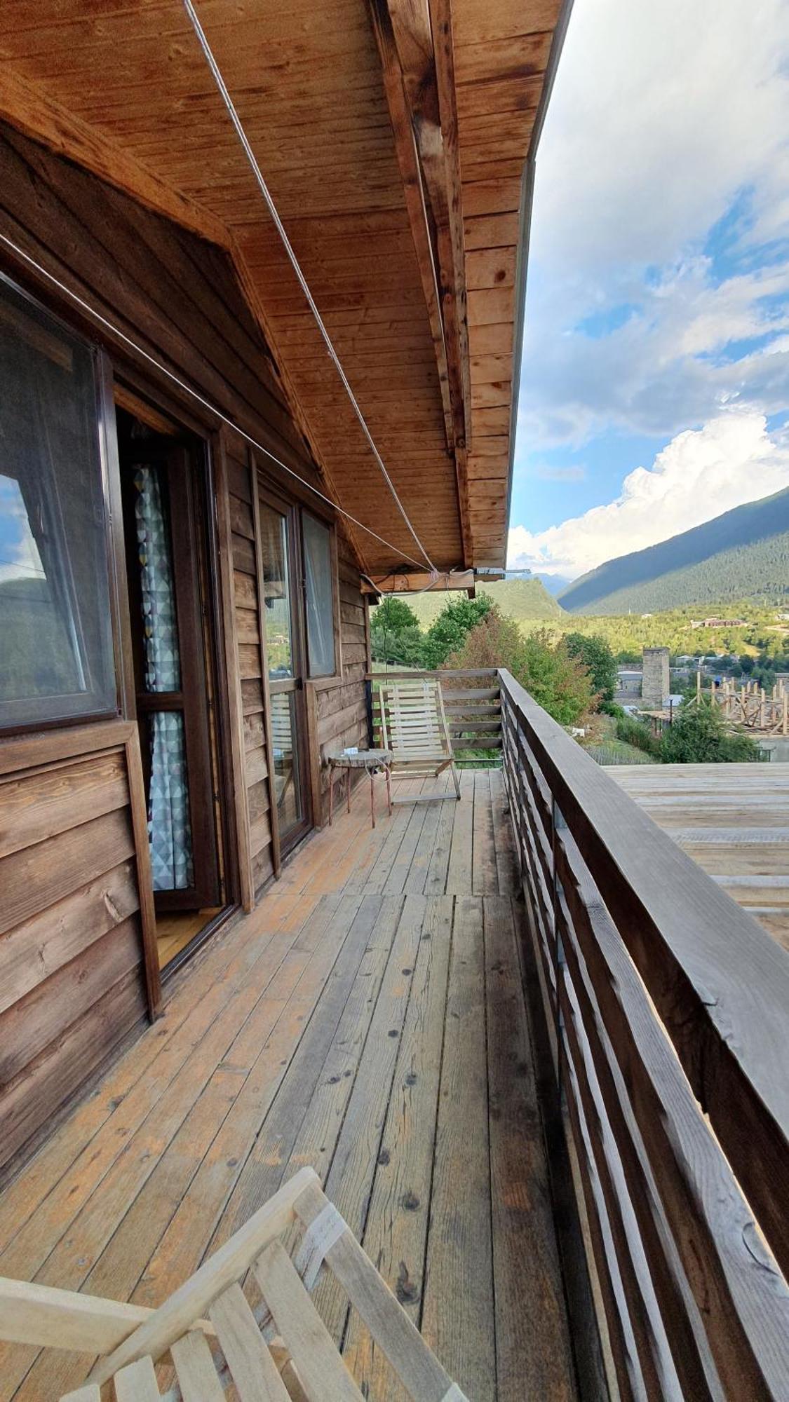 Villa Dabderr Mestia Exterior foto